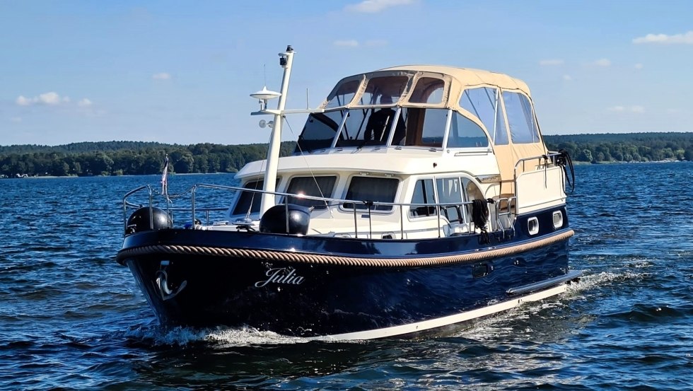 Jacht Julia, © Yachtcharter Schroeder