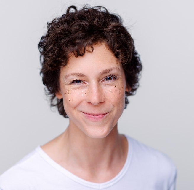 Kabarettprogramm von Inka Meyer: »Highway to Health«, © Inka Meyer / Simon Büttner