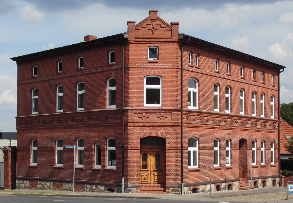 Die Pension ist direkt am Elberadweg gelegen. // © Ulrike Lüth Die Pension ist direkt am Elberadweg gelegen. // © Ulrike Lüth