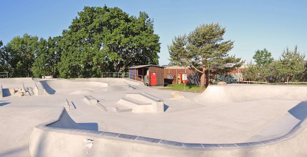 Der Skatepark Rügen rollt! an der Ostsee in Mecklenburg-Vorpommern // © Björn Melms Der Skatepark Rügen rollt! an der Ostsee in Mecklenburg-Vorpommern // © Björn Melms