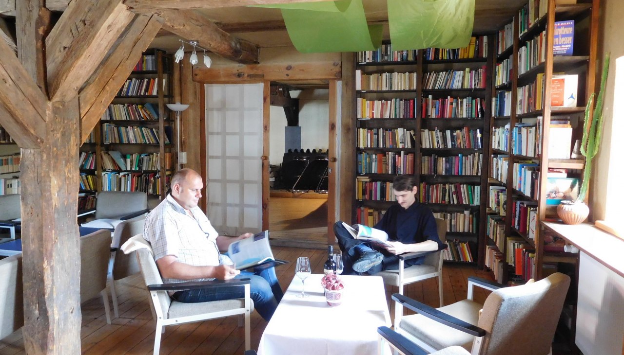 Bibliothek, © tvv/Philipp Schulz Bibliothek, © tvv/Philipp Schulz