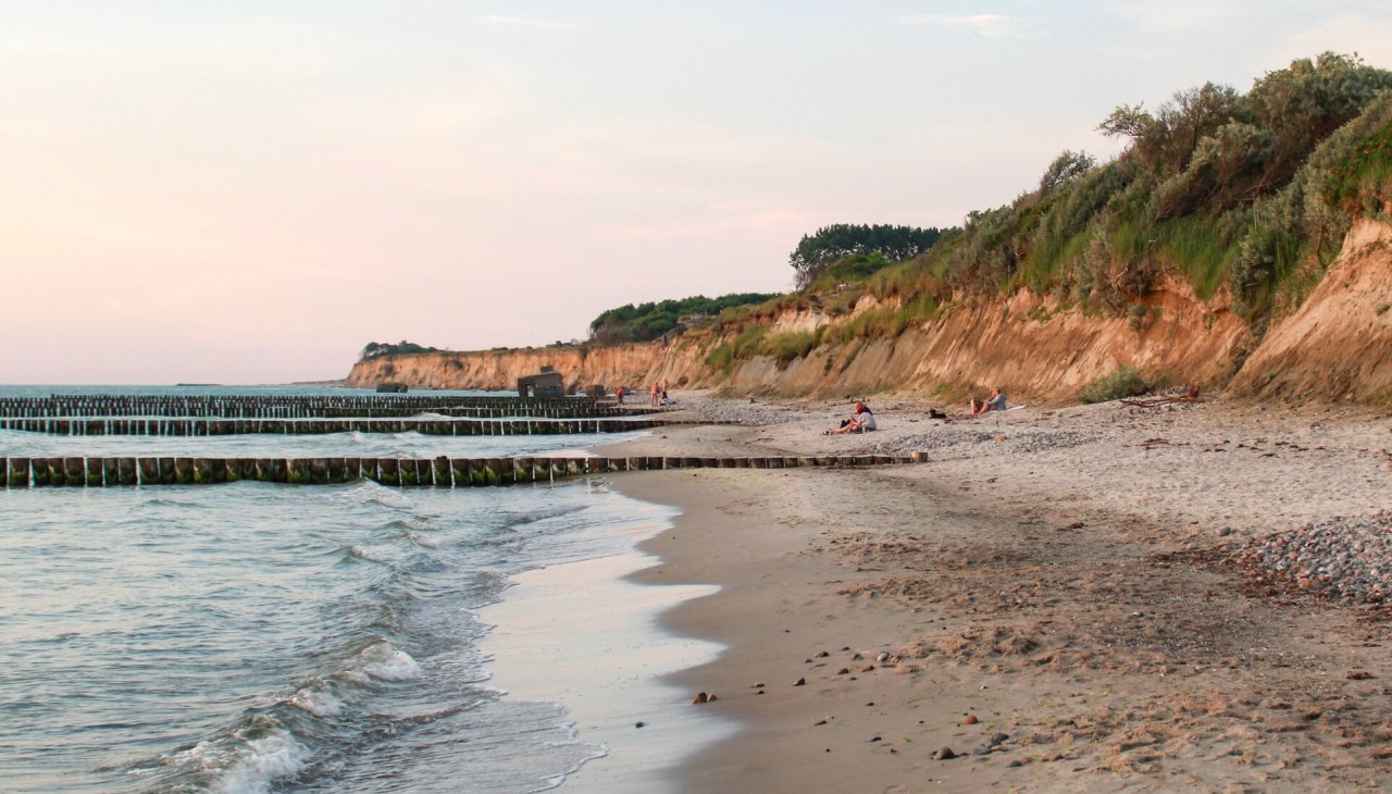 Kliffen op het strand in de kustplaats aan de Oostzee Wustrow, © TMV/Gohlke Kliffen op het strand in de kustplaats aan de Oostzee Wustrow, © TMV/Gohlke