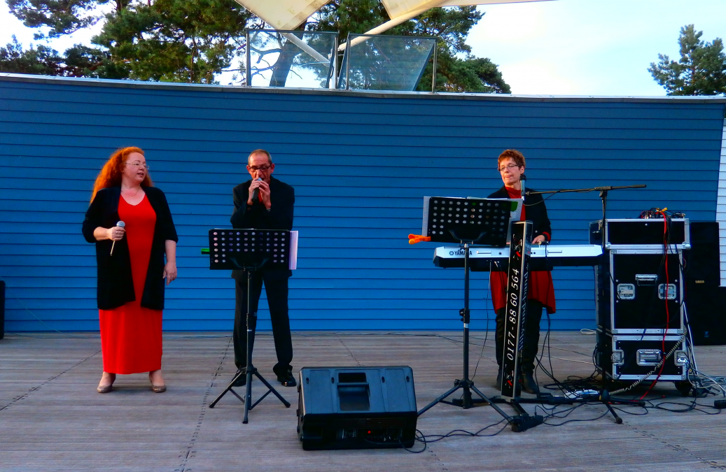 Konzert mit "Lilly & Co.", &copy; P8070054.JPG