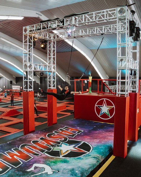 Trapez, © EasyJump Schwerin