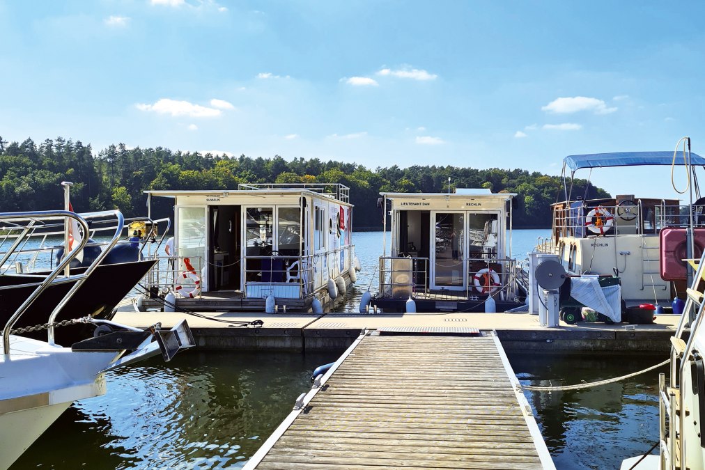 Priepert: Ihr Ausgangshafen für Ihren Hausbooturlaub., © KUHNLE-TOURS Priepert: Ihr Ausgangshafen für Ihren Hausbooturlaub., © KUHNLE-TOURS