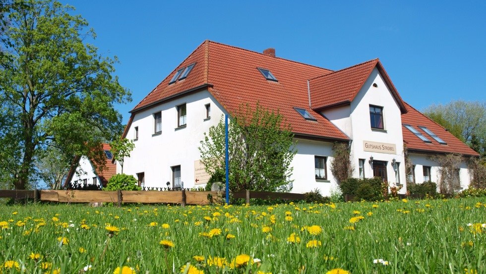 Welkom bij Gutshaus Strobel - beleef een vakantie op het platteland en geniet van wellness // &copy; Gutshaus Strobel