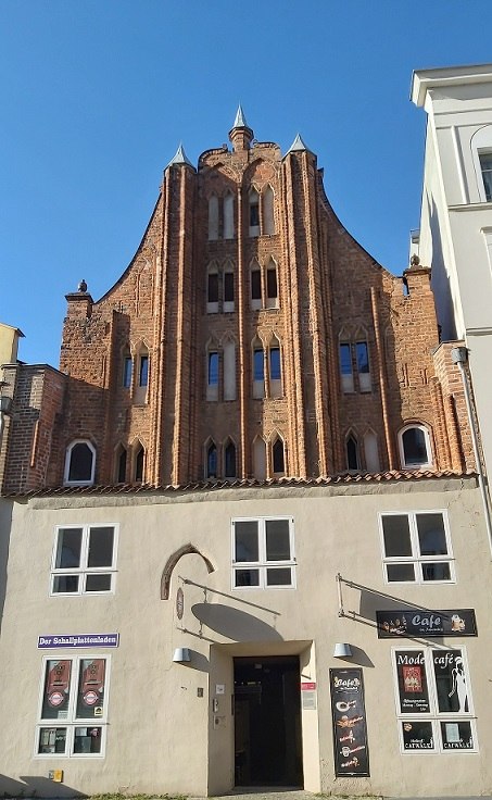 M&uuml;hlenstra&szlig;e 1 - Giebelansicht // &copy; TeeKay