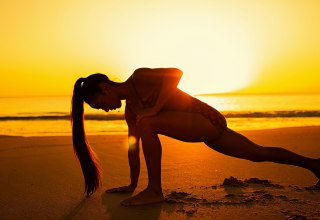© Beweglichkeitstraining am Strand.jpeg © Beweglichkeitstraining am Strand.jpeg