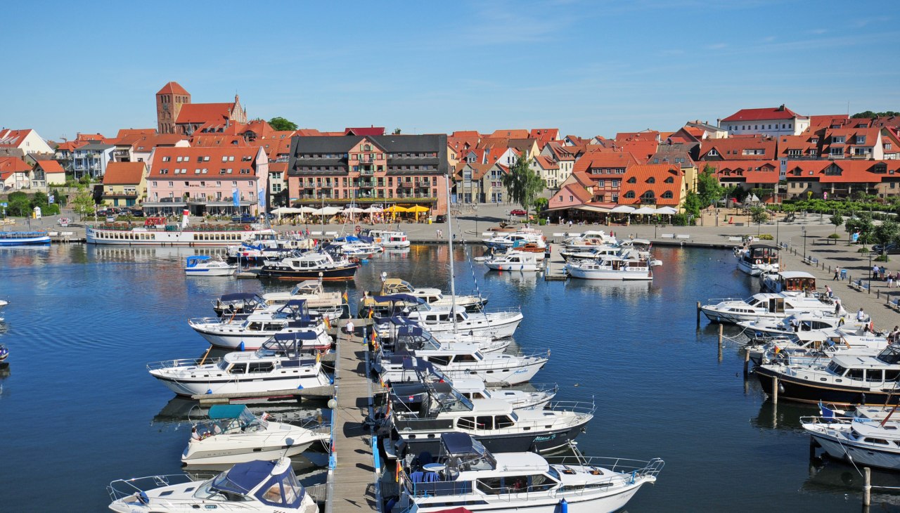 Waren (M&uuml;ritz) Stadthafen, &copy; Heidi Goerlt
