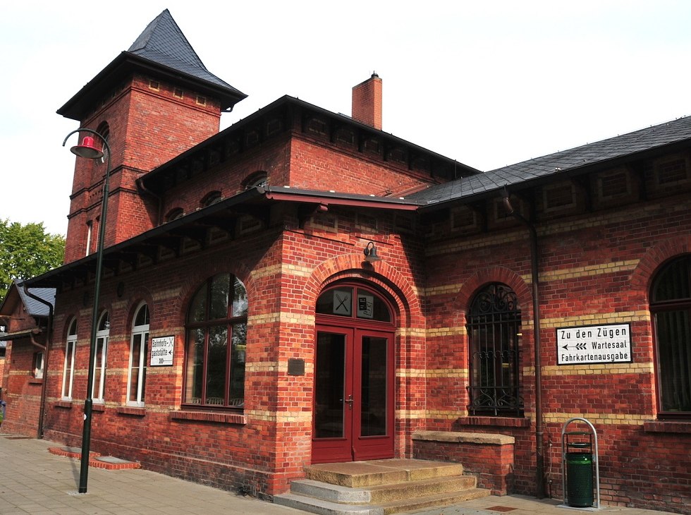 Historisches Bahnhofsgebäude Putbus, © Tourismuszentrale Rügen Historisches Bahnhofsgebäude Putbus, © Tourismuszentrale Rügen