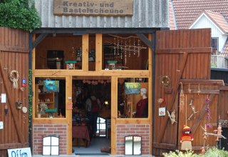 Indgang til kreativitets- og hobbyladen // &copy; Kreativ- und Bastelscheune/Hoffmeister