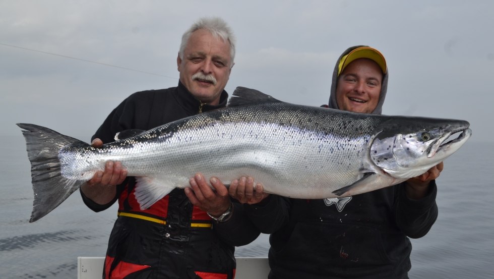 Rondleidingen om te slepen op zalm/zeeforel voor het eiland R&uuml;gen // &copy; Guido Jubelt