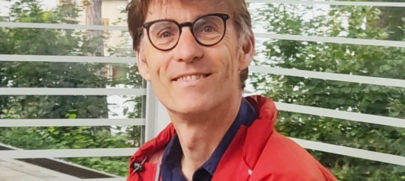 Lässt die Wegscheider-Orgel in Pinnow zu ihrem vierten Geburtstag erklingen: Domorganist Christian Skobowsky // © Sabine Reisener Lässt die Wegscheider-Orgel in Pinnow zu ihrem vierten Geburtstag erklingen: Domorganist Christian Skobowsky // © Sabine Reisener