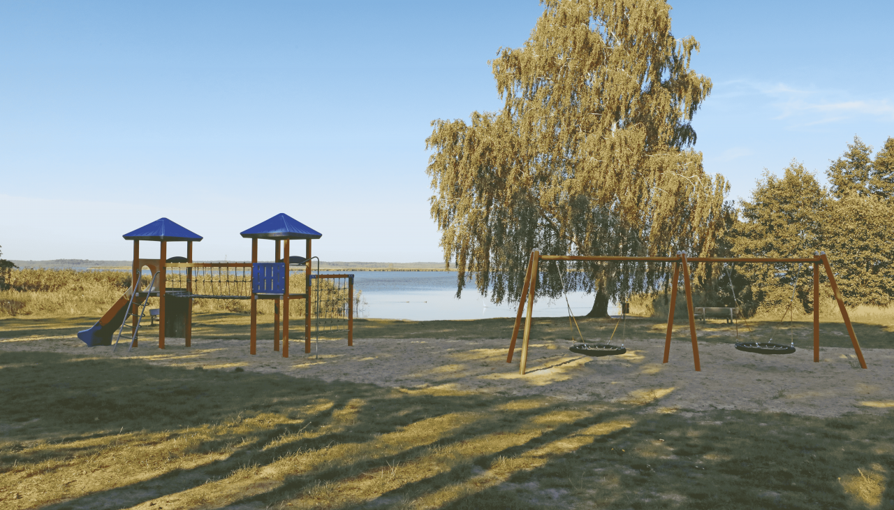 Spielplatz nahe der Badestelle, © TMV/Gohlke