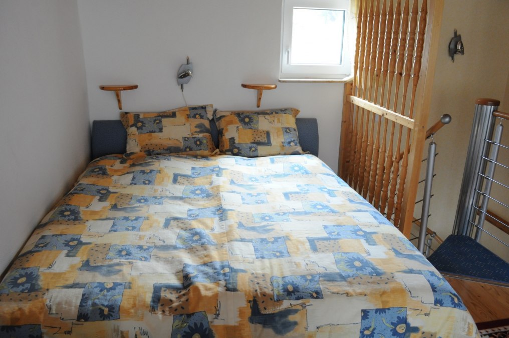 Das Schlafzimmer, &copy; Volkmar Vo&szlig;