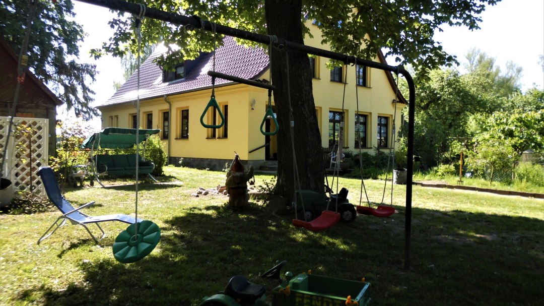 Spielen und erholen auf dem Gelände, © Birgit Possehl