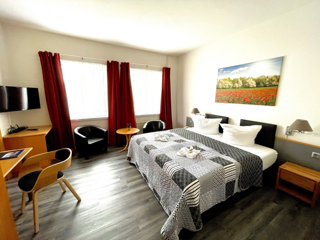 Zimmeransicht Doppelzimmer // © Jan Hendrik Hertzsch Zimmeransicht Doppelzimmer // © Jan Hendrik Hertzsch