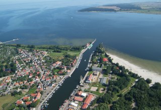 Ryckmündung zum Greifswalder Bodden und Strandbad Eldena // © Segelschule Greifswald Dieter Knopp Ryckmündung zum Greifswalder Bodden und Strandbad Eldena // © Segelschule Greifswald Dieter Knopp