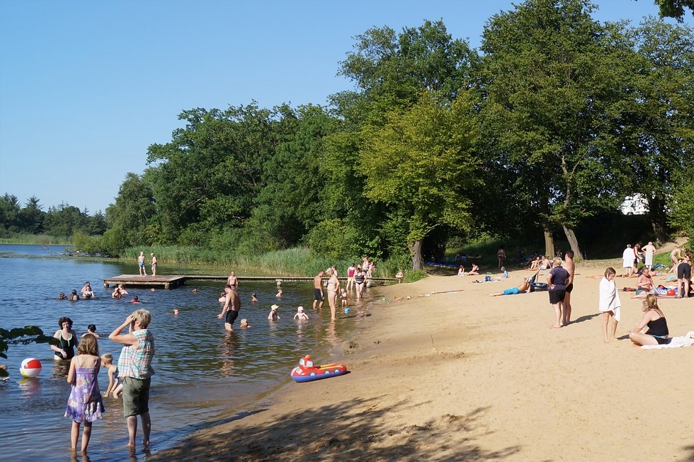 Badestrand // © Camping Sternberger Seenland Badestrand // © Camping Sternberger Seenland