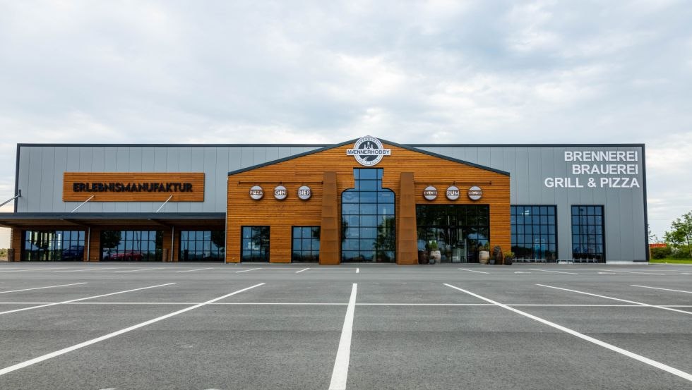 Erlebe MV`s modernste & größte Brennerei mit Brauerei & Gastronomie, © Erste MÆNNERHOBBY GmbH Erlebe MV`s modernste & größte Brennerei mit Brauerei & Gastronomie, © Erste MÆNNERHOBBY GmbH