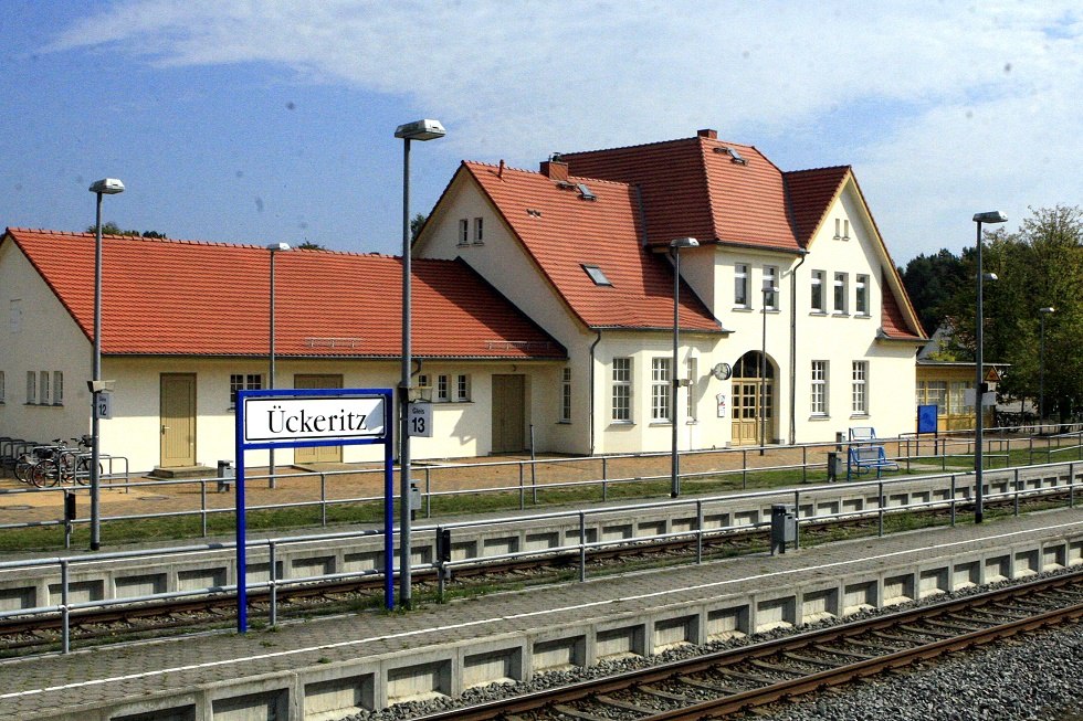 Bahnhofsgebäude, © Sabrina Wittkopf-Schade