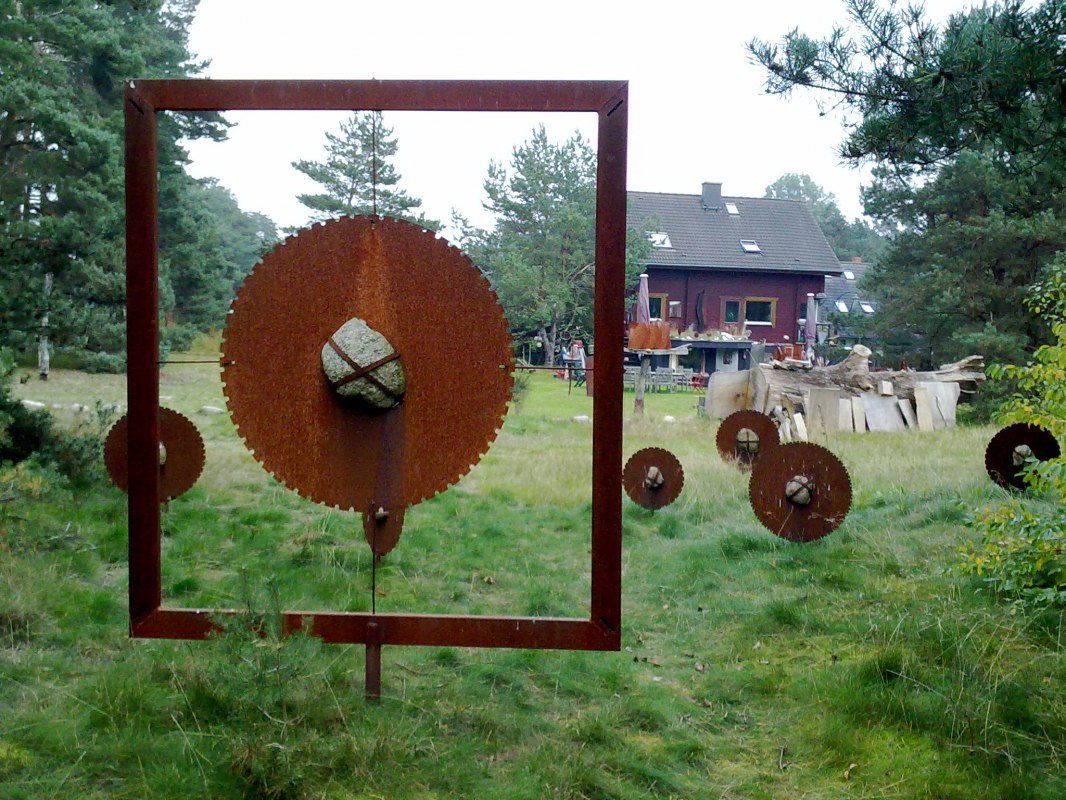 &copy; max barske