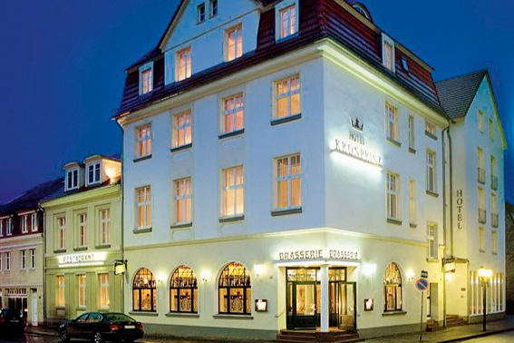 &copy; Hotel Kronprinz