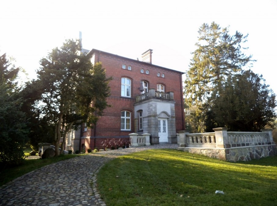 Gutshaus Losentitz, &copy; Tourismuszentrale R&uuml;gen