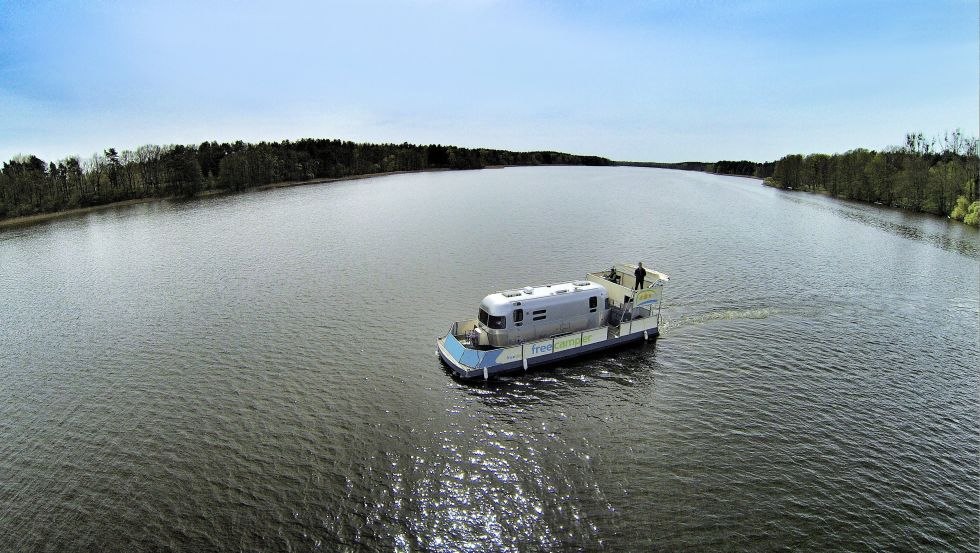 Airstream Landyacht & freecamper - die perfekte Glamping-Kombination // © freecamper Airstream Landyacht & freecamper - die perfekte Glamping-Kombination // © freecamper