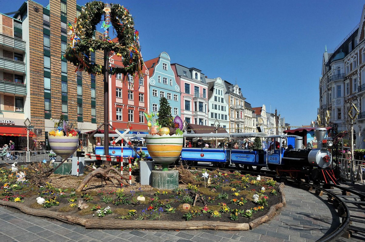 Paasmarkt in het centrum van Rostock // &copy; Joachim Kloock
