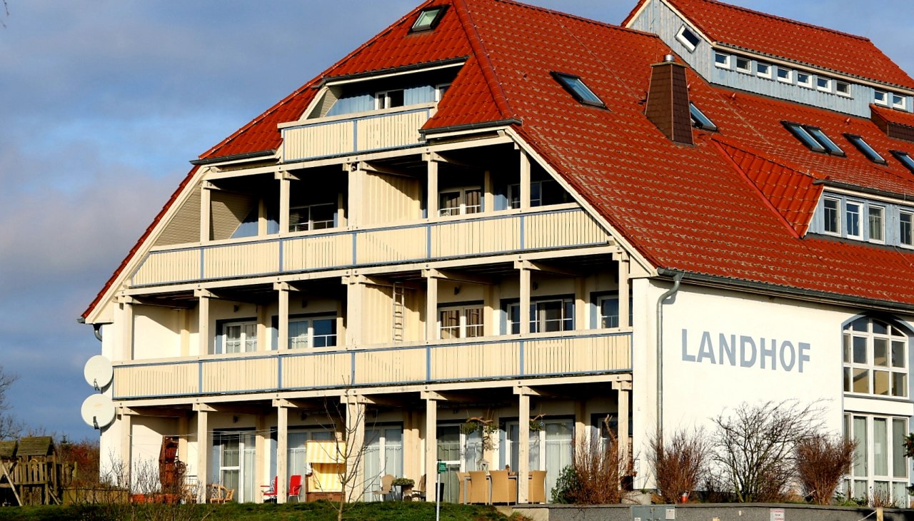 Die ehemalige Feldscheune des "Schloss Stolpe": der heutige Landhof., © Dr. Lüling, GF SaH Die ehemalige Feldscheune des "Schloss Stolpe": der heutige Landhof., © Dr. Lüling, GF SaH