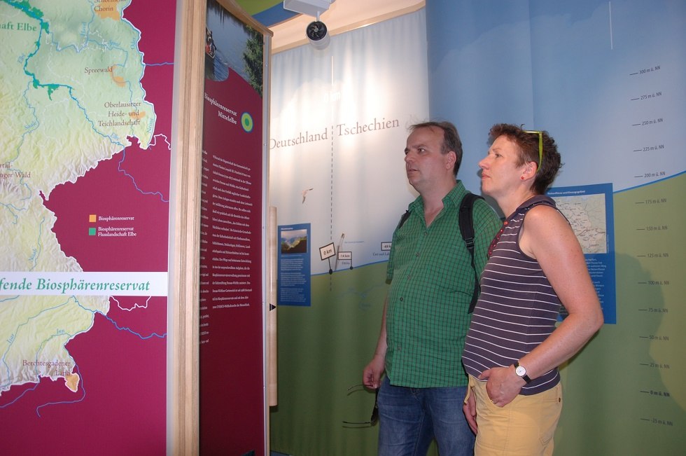 Die Ausstellung informiert über das Thema "Mensch und Biosphäre"., © Gabriele Skorupski Die Ausstellung informiert über das Thema "Mensch und Biosphäre"., © Gabriele Skorupski