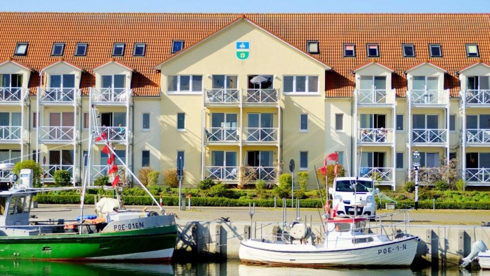 Au&szlig;enansicht des Appartementhauses Insel Poel // &copy; AVIP Appartement Vermietung Insel Poel