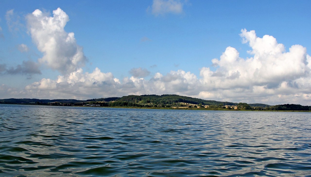 Der Kummerower See ist der viertgrößte See Mecklenburg-Vorpommerns, © Mario Bolinski Der Kummerower See ist der viertgrößte See Mecklenburg-Vorpommerns, © Mario Bolinski