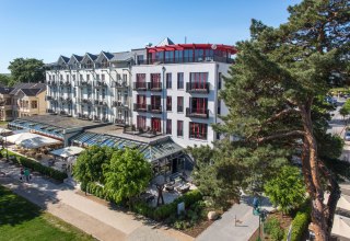 &copy; Strandhotel Heringsdorf / Volker Linger / Mathias Blum / Mandy Knuth