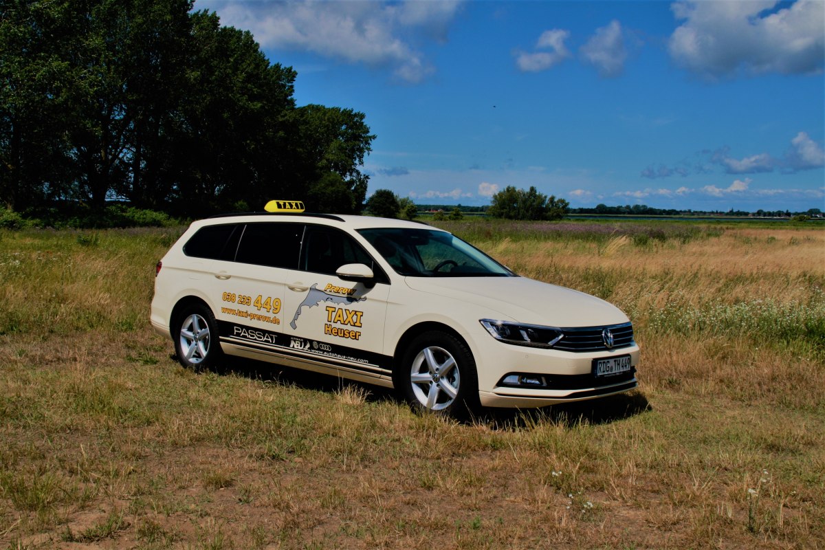 Fahrdienst & Taxi Heuser Prerow // &copy; Heuser
