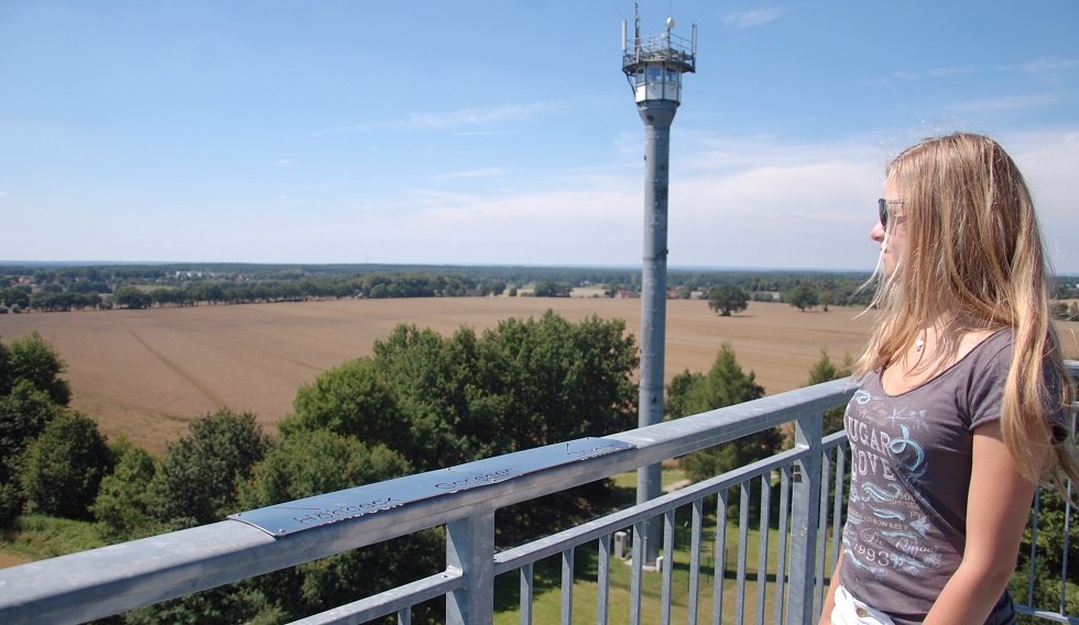Blick vom Aussichtsturm Karenz über den Wanzeberg., © Gabriele Skorupski Blick vom Aussichtsturm Karenz über den Wanzeberg., © Gabriele Skorupski