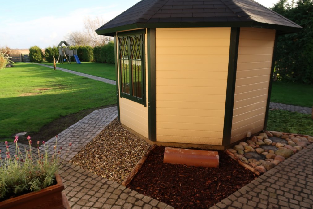 Garten-Ruhehaus-Barfusspfad, © S. Maus Garten-Ruhehaus-Barfusspfad, © S. Maus