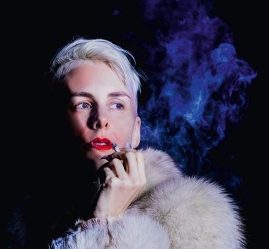 Lisa Eckhart - Ich war mal wer // © (c) Jens Doerre Lisa Eckhart - Ich war mal wer // © (c) Jens Doerre
