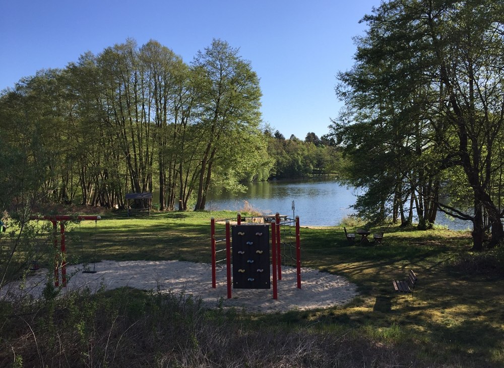 Badestrand Drosedow, © Mecklenburgische Kleinseenplatte Touristik GmbH Badestrand Drosedow, © Mecklenburgische Kleinseenplatte Touristik GmbH