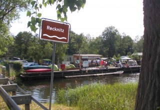 Wasserwanderrastplatz Marlow - Übernachtung im Zelt - Imbiss, © H. Stypmann