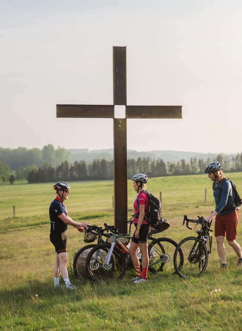Himmlische Rast am Gipfelkreuz des Himmelfahrtsberg bei Upost. // © MV-T/Gross Himmlische Rast am Gipfelkreuz des Himmelfahrtsberg bei Upost.