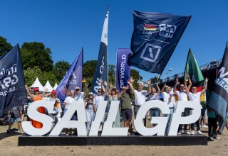 2025 Sail GP Bildmotiv im Eingangsbereich // © Sail GP 2025 Sail GP Bildmotiv im Eingangsbereich // © Sail GP