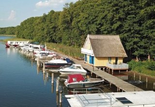 &copy; Ferienpark Mirow GmbH