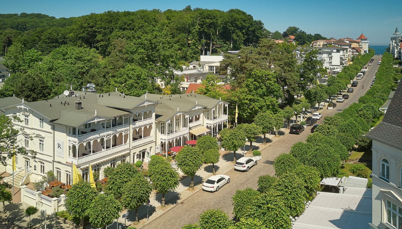 Romantik ROEWERS Privathotel im Pstseebad Sellin, © Romantik ROEWERS Privathotel Romantik ROEWERS Privathotel im Pstseebad Sellin, © Romantik ROEWERS Privathotel