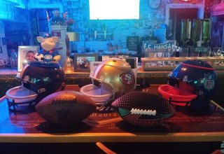 Die Bar regelt die Verpflegung, die Teams sorgen f&uuml;r Unterhaltung und die Stimmung bringen wir gemeinsam!, &copy; Sportsbar Allstars