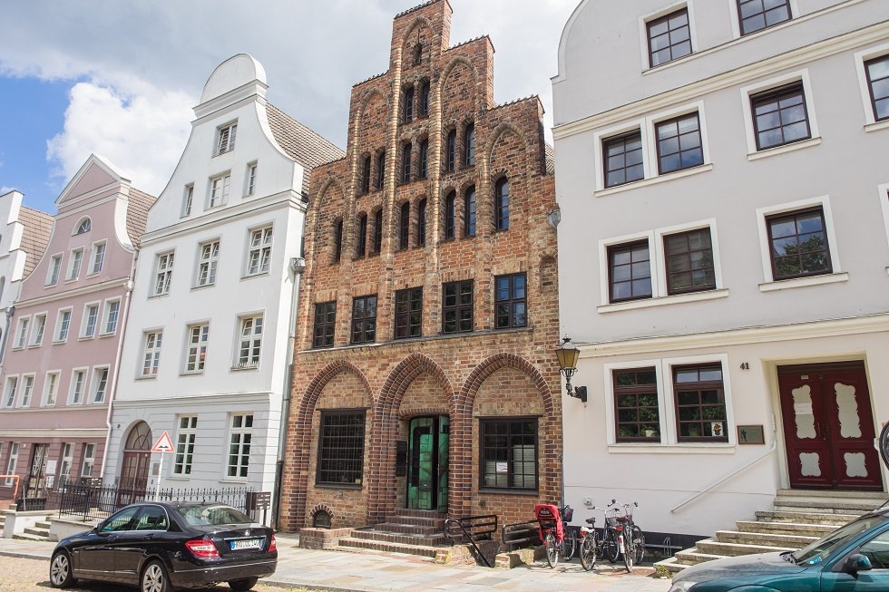 Hausbaumhaus in der Wokrenter Straße in Rostock // © Frank Burger Hausbaumhaus in der Wokrenter Straße in Rostock // © Frank Burger