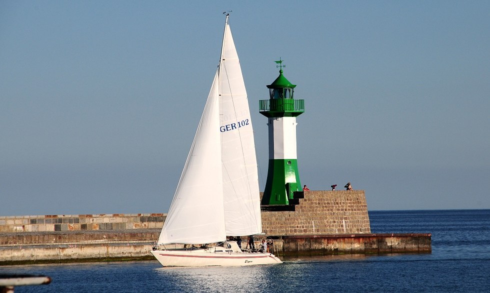 Sassnitzer Mole und Leuchtturm // © Tourismuszentrale Rügen Sassnitzer Mole und Leuchtturm // © Tourismuszentrale Rügen