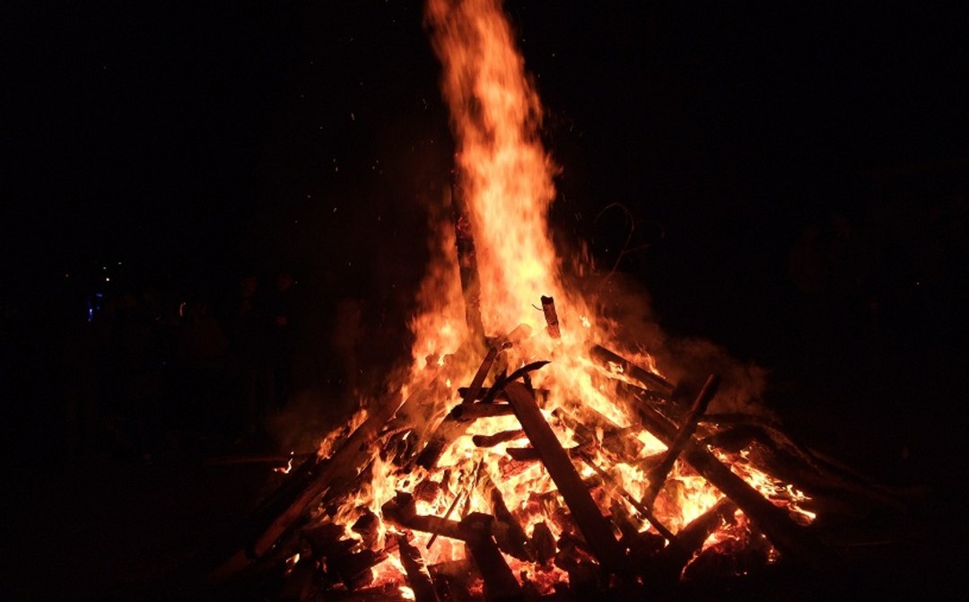 Osterfeuer, &copy; Osterfeuer