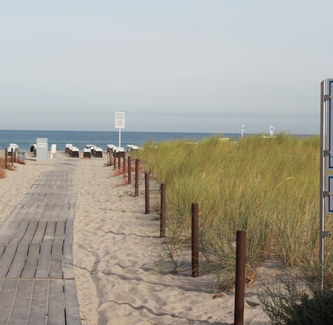 Barrierefreier Strandaufgang 6 in Warnemünde // © TZRW Barrierefreier Strandaufgang 6 in Warnemünde // © TZRW